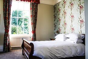 Royal Hotel Ross On Wye by Greene King Inns