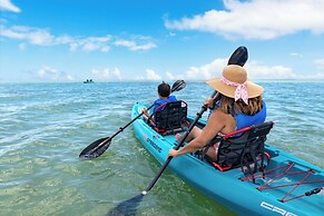 Sundial Beach Resort & Spa