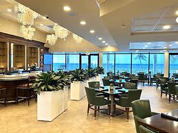 Sundial Beach Resort & Spa