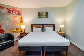 The International Hotel