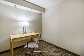 Clarion Hotel Jackson Northwest