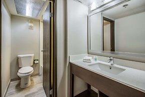 Clarion Hotel Jackson Northwest