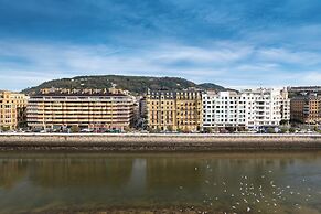 Hotel Maria Cristina, a Luxury Collection Hotel
