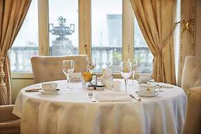 Hotel Maria Cristina, a Luxury Collection Hotel
