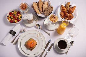 Hotel Maria Cristina, a Luxury Collection Hotel