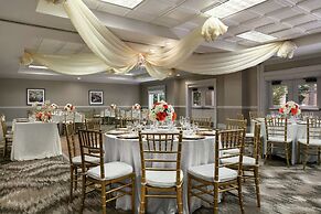 Embassy Suites by Hilton Los Angeles Downey
