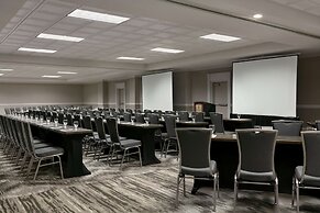 Embassy Suites by Hilton Los Angeles Downey