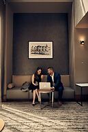 Embassy Suites by Hilton Los Angeles Downey