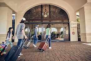 Embassy Suites by Hilton Los Angeles Downey