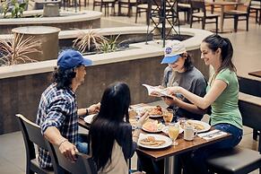 Embassy Suites by Hilton Los Angeles Downey