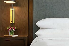 Embassy Suites by Hilton Los Angeles Downey