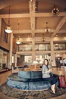 Embassy Suites by Hilton Los Angeles Downey
