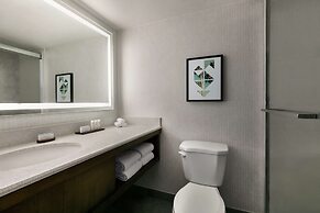 Embassy Suites by Hilton Los Angeles Downey