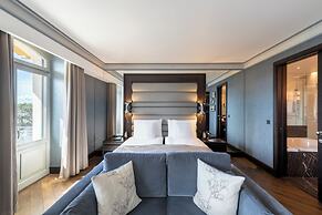 Royal Savoy Hotel & Spa