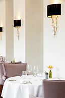 Royal Savoy Hotel & Spa