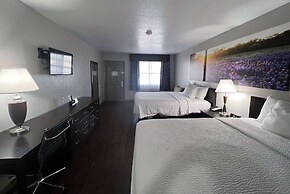 Days Inn by Wyndham Canton