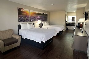 Days Inn by Wyndham Canton