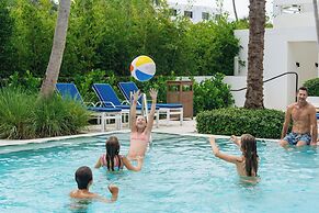 Tideline Palm Beach Ocean Resort and Spa