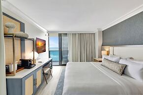 Tideline Palm Beach Ocean Resort and Spa