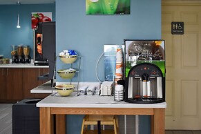 Quality Inn Calhoun North I-75