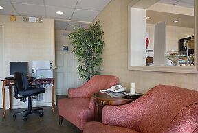 Quality Inn Calhoun North I-75