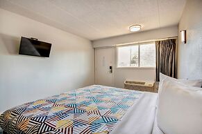 Motel 6 Columbus, OH - OSU North