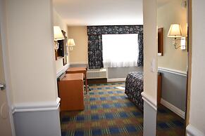 East Norwich Inn