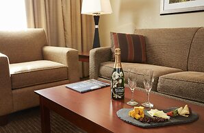 DoubleTree Suites by Hilton Hotel Cincinnati - Blue Ash