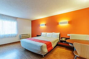 Motel 6 Wisconsin Rapids, WI