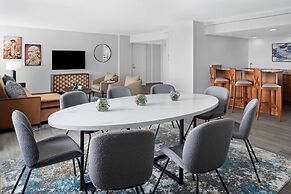 The Alloy King of Prussia - a DoubleTree by Hilton