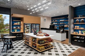 The Alloy King of Prussia - a DoubleTree by Hilton