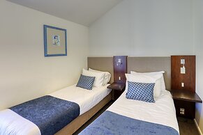 Garden Court Suites And Apartments