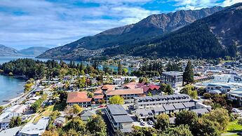 Garden Court Suites And Apartments