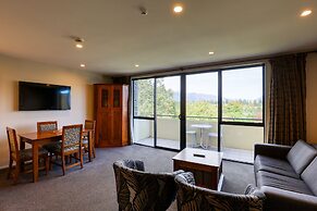 Garden Court Suites And Apartments