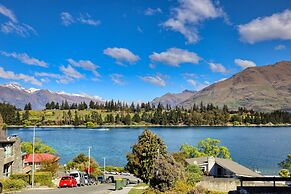 Garden Court Suites And Apartments