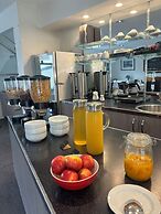 Garden Court Suites And Apartments