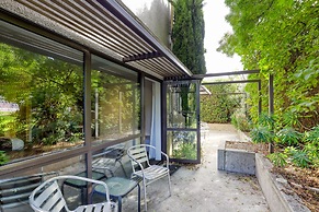 Garden Court Suites And Apartments