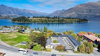 Garden Court Suites And Apartments