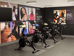 The Waldorf Hilton, London