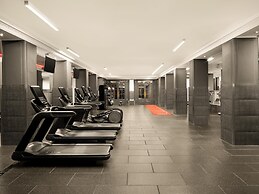 The Waldorf Hilton, London