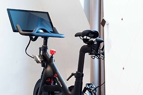 The Waldorf Hilton, London