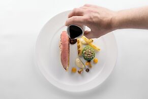 The Waldorf Hilton, London