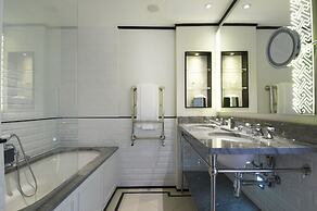 The Waldorf Hilton, London