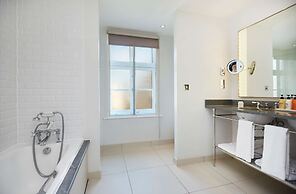 The Waldorf Hilton, London