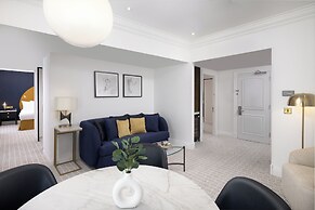 The Waldorf Hilton, London