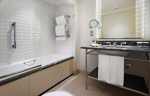 The Waldorf Hilton, London