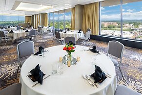 Holiday Inn & Suites Pittsfield-Berkshires by IHG