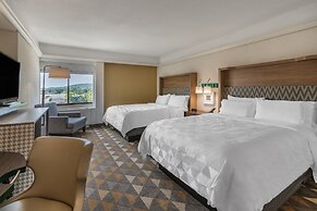 Holiday Inn & Suites Pittsfield-Berkshires by IHG