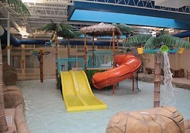 Quality Inn & Suites Palm Island Indoor Waterpark