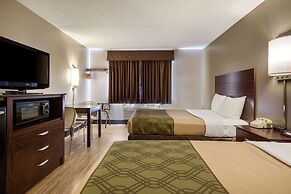 Econo Lodge Darien Lakes